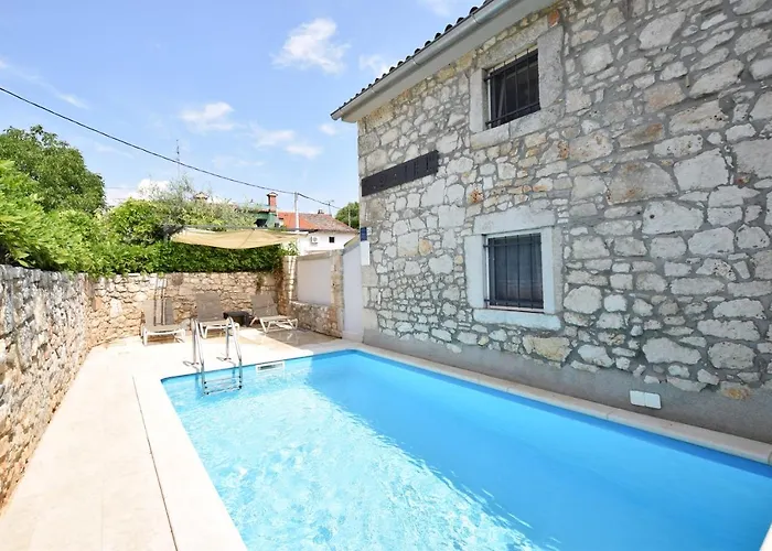 Best Prices Luxury Villa Nini With Fireplace, Private Pool, Bikes, Barbecue And Much More
