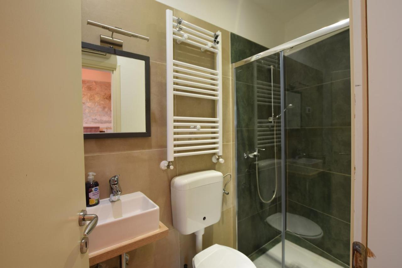 Villa Prices Luxury Nini With Fireplace, Private Pool, Bikes, Barbecue And Much