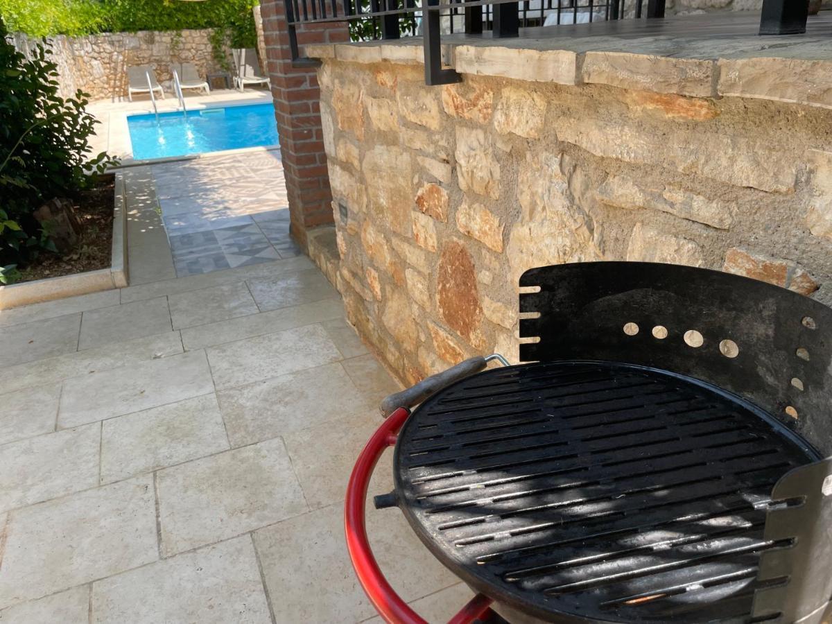 Villa Prices Luxury Nini With Fireplace, Private Pool, Bikes, Barbecue And Much *
